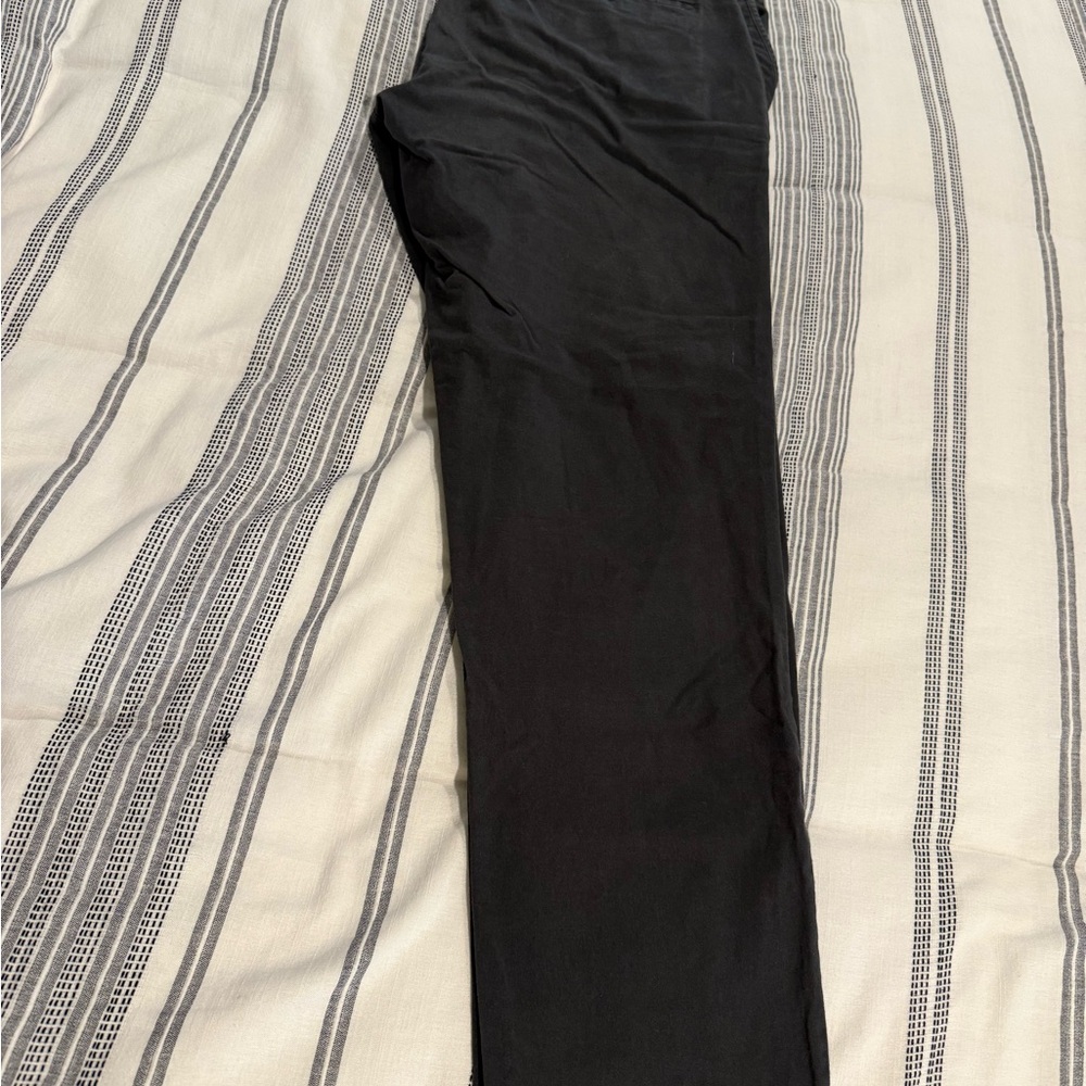 GapBlack Slim Fit Pants